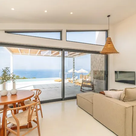 Villa Nero Lefkada Tsoukaládhes