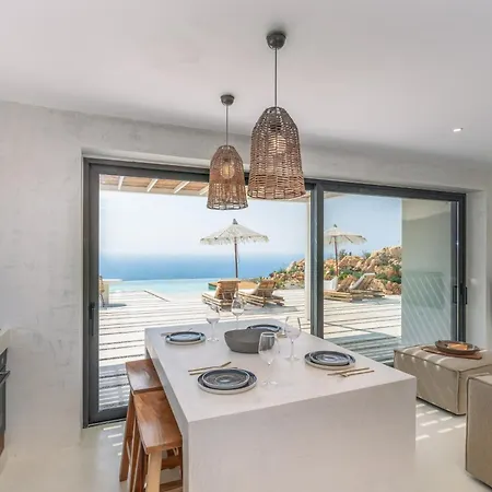 Villa Nero Lefkada Tsoukaládhes