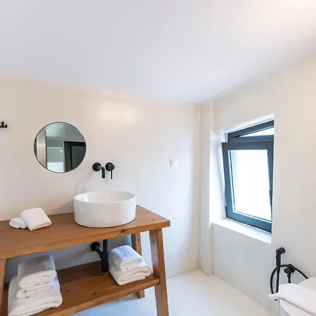 Nero Lefkada فيلة Tsoukaládhes