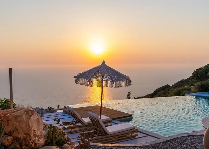 Neró Lefkada *